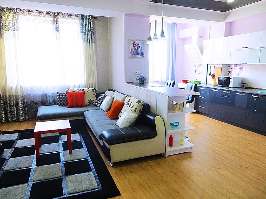 Bishkek Flatlux Apartments 外观 照片